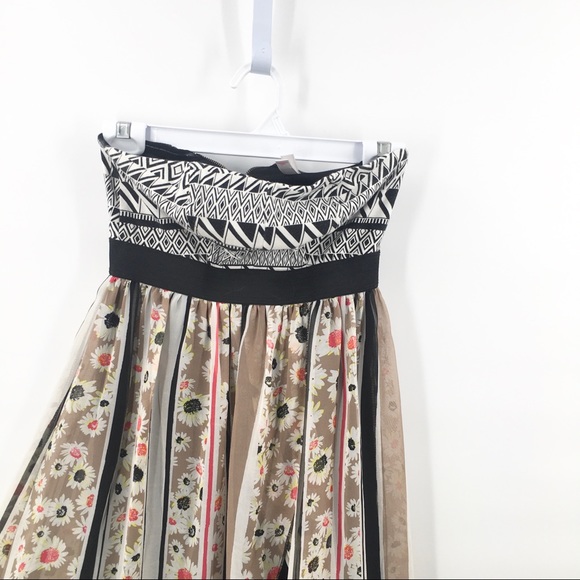 Xhileration Chiffon Boho Chic Strapless Dr… - Picture 3 of 7